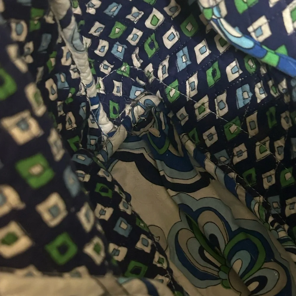 Vera Bradley Villager‎ Tote Bag in Mediterranean White Purse Retired